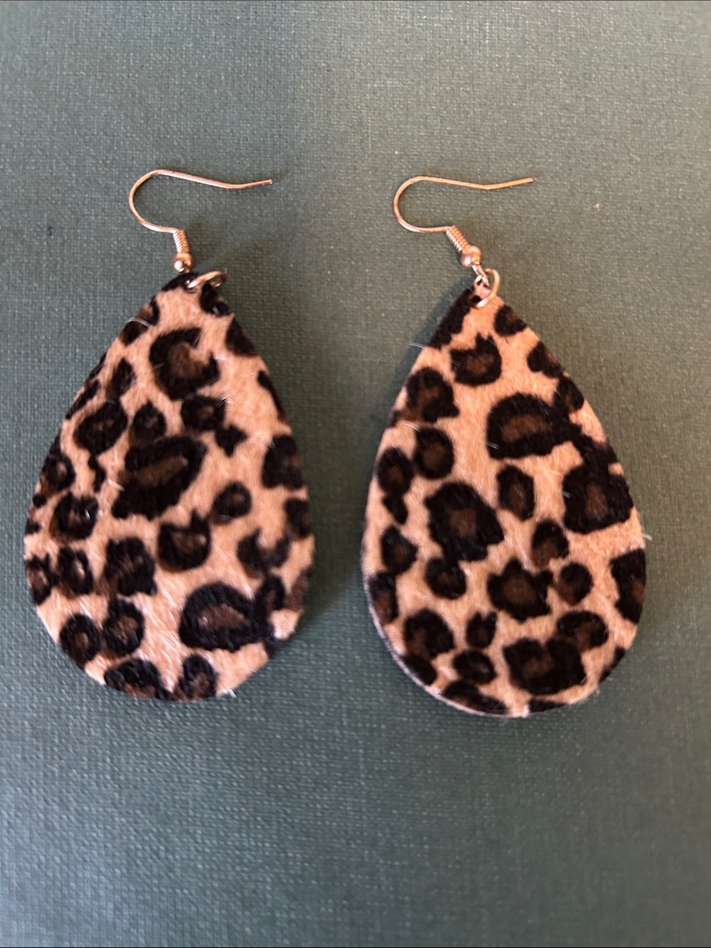 Source Unknown Leopard Print Teardrop Earrings - Beige and Black